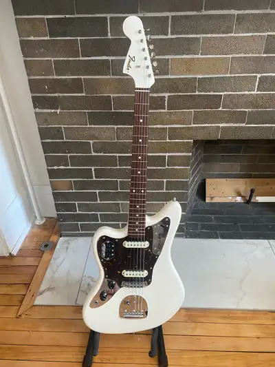 Fender 2019 FSR Jaguar Left Handed Guitar , View more
