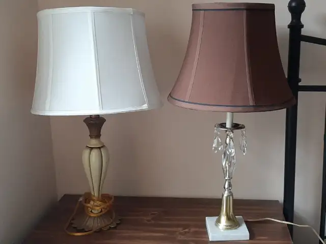 Table lamps vintage antique retro in Indoor Lighting & Fans in City of Toronto - Image 9