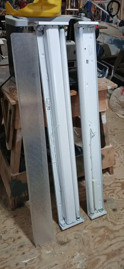 for sale two fluorescent light fixtures, $5.00 each