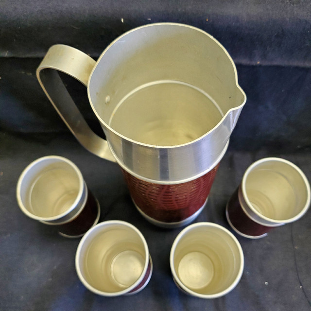 VINTAGE MCM ITALIAN WATER SET in Arts & Collectibles in City of Toronto - Image 3