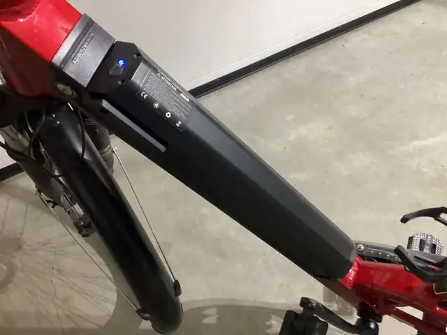 Vélo électrique en excellente condition in eBike in Saint-Hyacinthe - Image 3