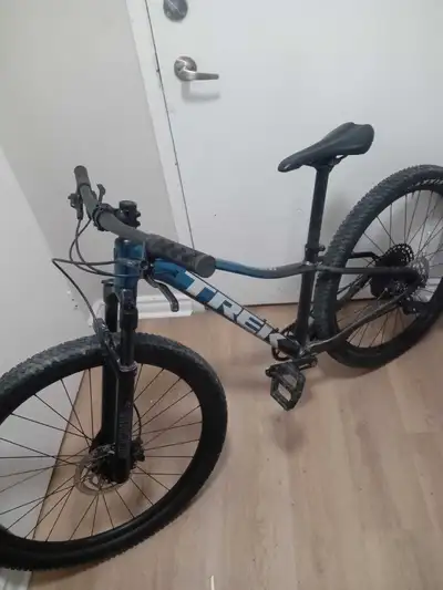 fairly new trek marlin 8 gen for sale, View more
