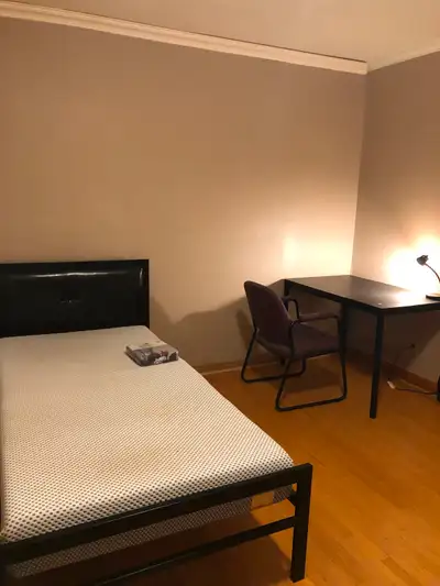Main Floor Furnished Rooms for Rent at Bellamy Rd n Lawrence Ave