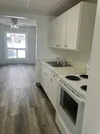 3 bedroom 2 bathroom Townhouse available for rent!