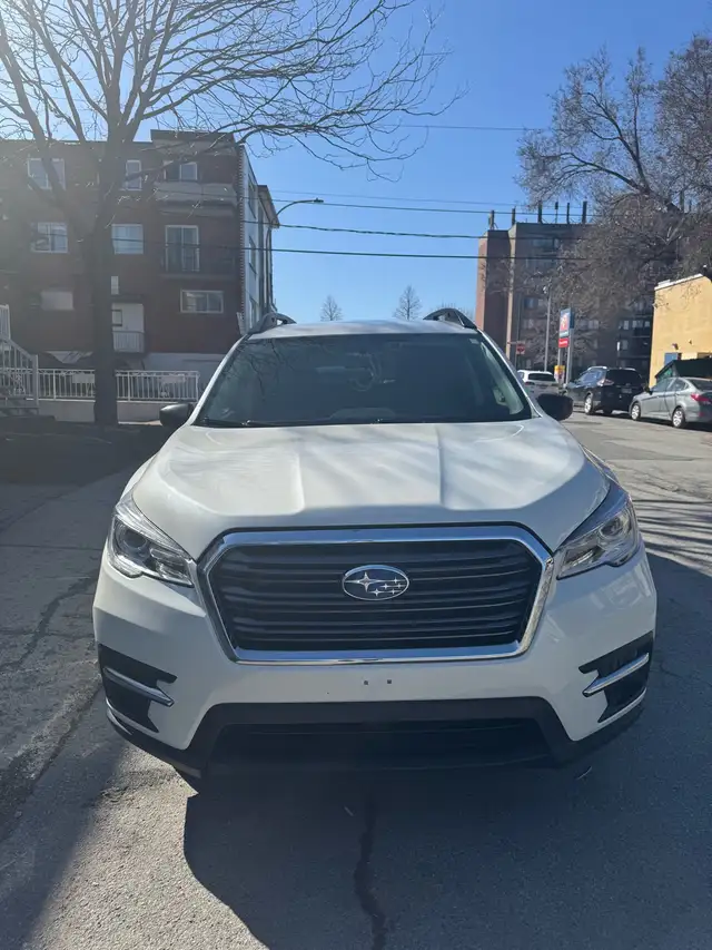 Subaru Ascent 2022 in Cars & Trucks in City of Montréal - Image 4