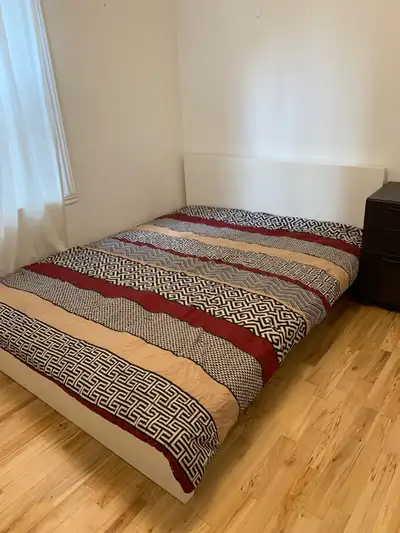 Private room for share in verdun 650-750$ Chambre privé à louer à Verdun 650-750$ *** Tout inclus l'...