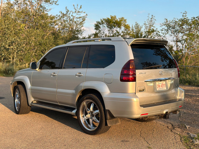 Lexus GX 470 in Cars & Trucks in Edmonton - Image 3