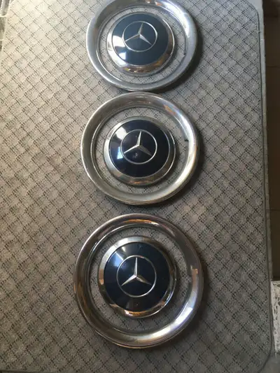 in good condition, surface rust on inside Sorry, 1 set is SOLD 2 Set available 4 parts 2 x Mercedes...
