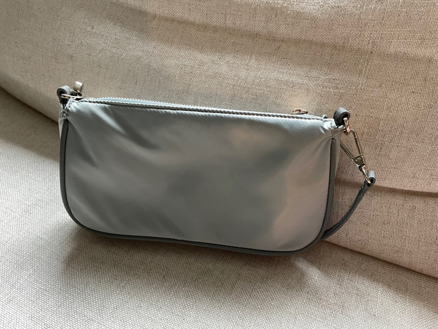 Zara Single-shoulder crossbody bag in Women's - Bags & Wallets in Calgary