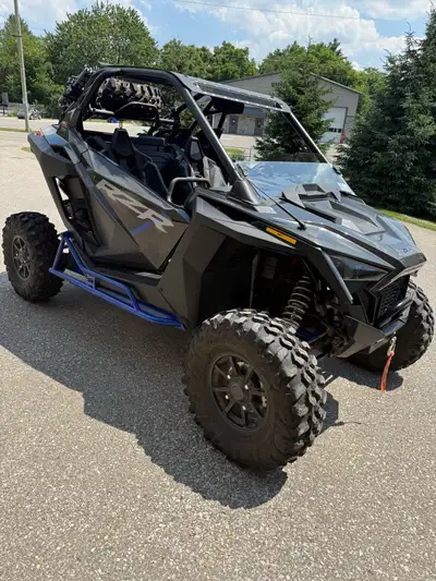 One-owner 2022 Polaris RZR Pro XP Ultimate in excellent condition with only 1,000 km and 50 hours. T...