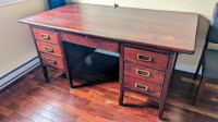 Solid Wood Executive Desk / Bureau Exécutif Bois Massif 