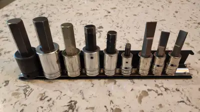 Snap-on Tools Heavy Duty Hex Bit Socket 1/2" drive socket set. Been Used Very Lightly. Includes: 3/4...