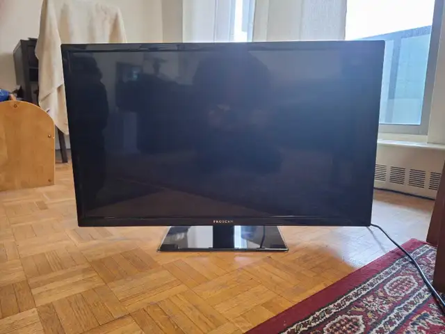 LED Proscan 32" tv ( Not Smart Tv) in TVs in City of Toronto - Image 2