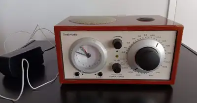 Tivoli Audio Henry Kloss Model Three, View more