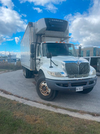 Used Straight Truck - Reefer