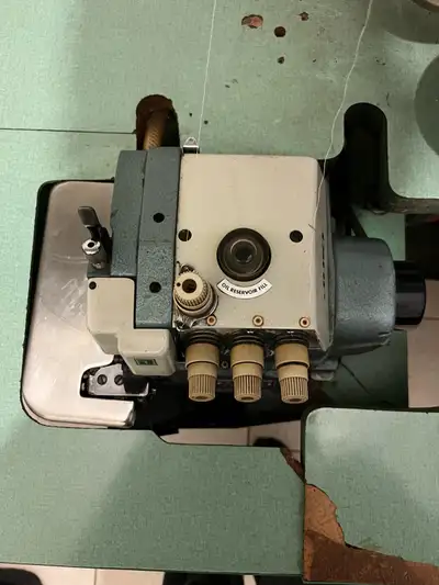 Commercial grade sewing machine very well maintained. In like new condition