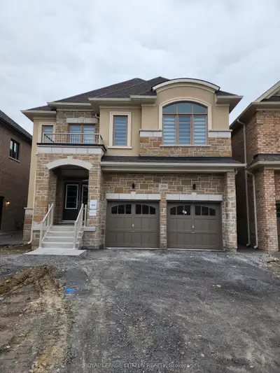 Beautiful house for rent in Eastdale Oshawa $3650