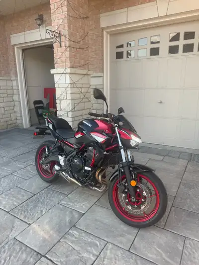 Selling my 2024 Kawasaki Z650, upgrading later on. The bike was purchased by me 1 1/2 years ago in O...