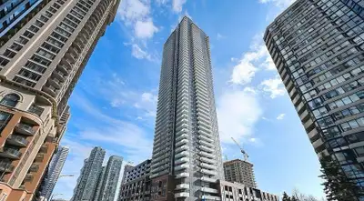 CONDO FOR LEASE SQUARE ONE