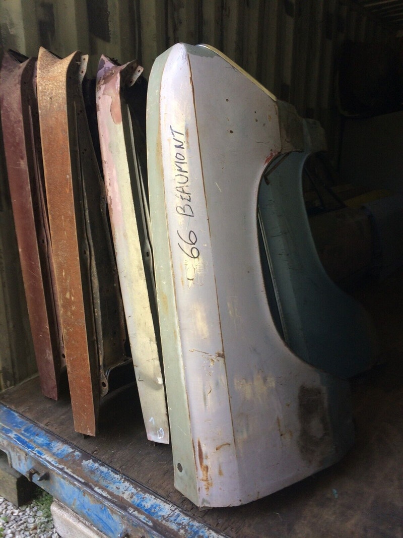 196472 GM Factory Original A Body Panels Auto Body Parts Barrie