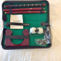 UNIQUE GOLF PUTTER IN CARRY CASE - ASSEMBLE / SEXY CUTLER BAG