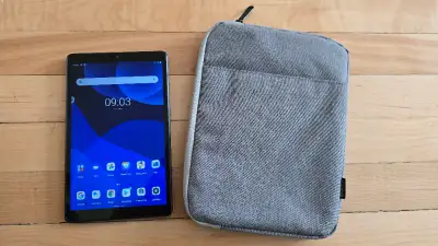 Serious inquiries only please and no trade offers. I am selling a great little Lenovo Tab M8 (an 8"...