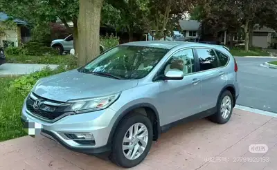 Key Features & Highlights: Year/Model: 2016 Honda CR-V SE 4DR AWD (All-Wheel Drive, perfect for Cana...