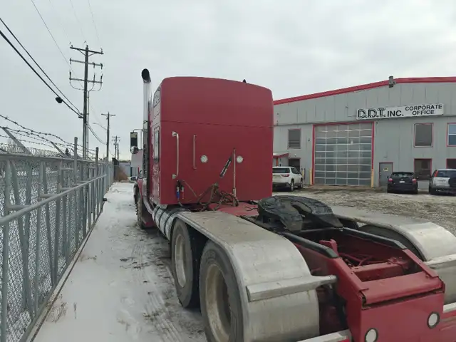 2000 kenworth t800 in Heavy Trucks in Red Deer - Image 6