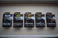 Hot Wheels DC Comics Batman Batmobile Complete Set 2020 GDG83.