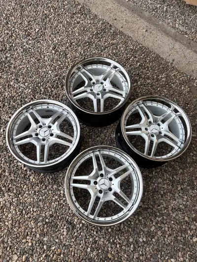 Very clean and in good shape 19 inch MRR RW2 Wheels. They have been painted white with a brushed fac...