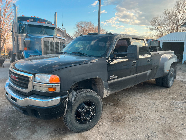 2004 GMC Sierra 3500 Dually Duramax dans Autos et camions  à Winnipeg