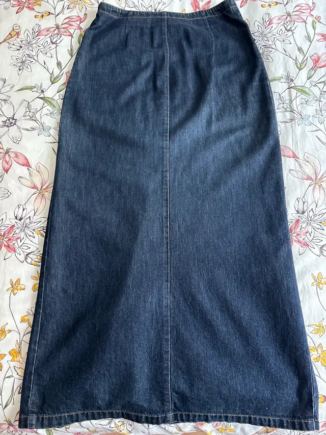 Jupe longue en jeans RW & CO in Women's - Dresses & Skirts in Longueuil / South Shore - Image 6