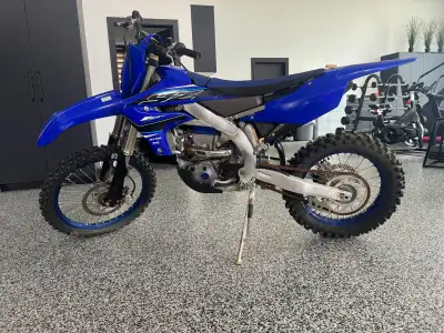 2021 YZ 450FX mint condition. Only a few hours on it. FMF pipe No time to ride anymore