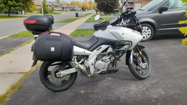 Fantastic V-Strom 1000cc for Touring Anywhere in the World in Touring in Belleville - Image 2