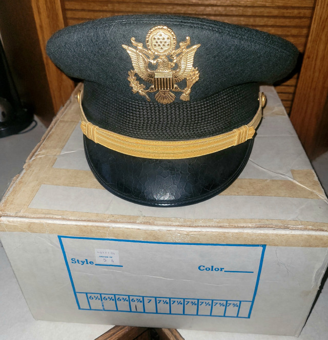 Military Cap with Original Box in Arts & Collectibles in Lethbridge