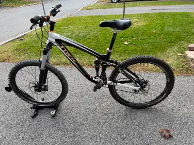 Trek Remedy Trail & All-Mountain bike, View more