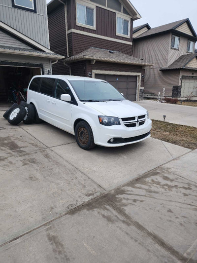 2015 Dodge Caravan 