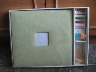 Album scrapbooking, View more