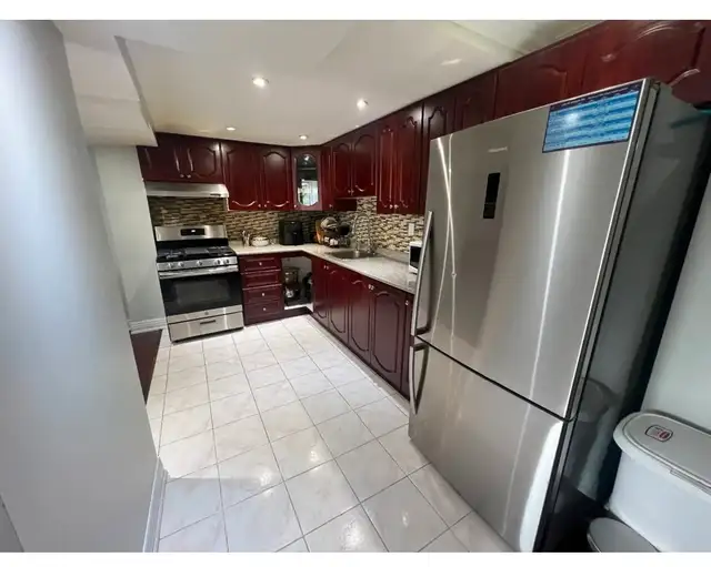 Walkout 2 bedrooms basement lease box grove Markham in Long Term Rentals in Markham / York Region - Image 14