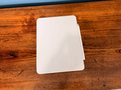 iPad Air 4th gen 64GB w/ Apple Pencil gen 2, View more
