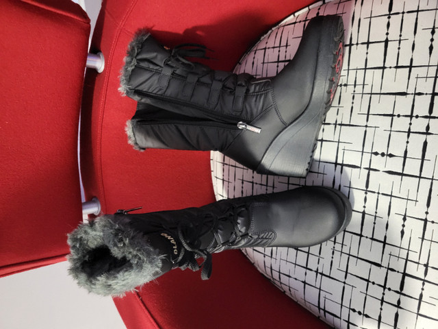 Bottes d'hiver, femme, grandeur 38 (7), Olang à crampons. dans Femmes - Chaussures  à Trois-Rivières - Image 2