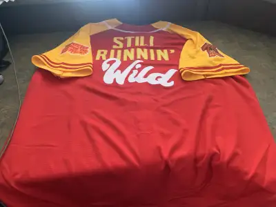 Hulk Hogan Jersey, View more