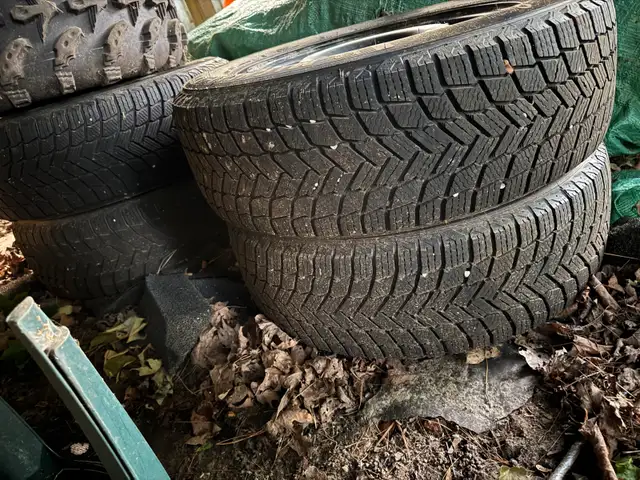Honda CRV Tires with Rims in Tires & Rims in Barrie - Image 4
