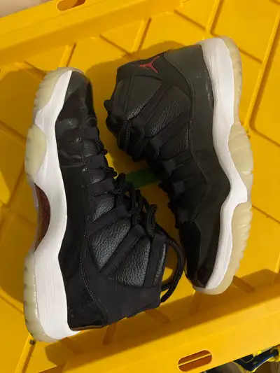 Ds pair Sz 9.5 No box Obo