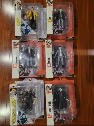 (Dvds, figures, books) clerks and Jay and silent Bob collection, View more