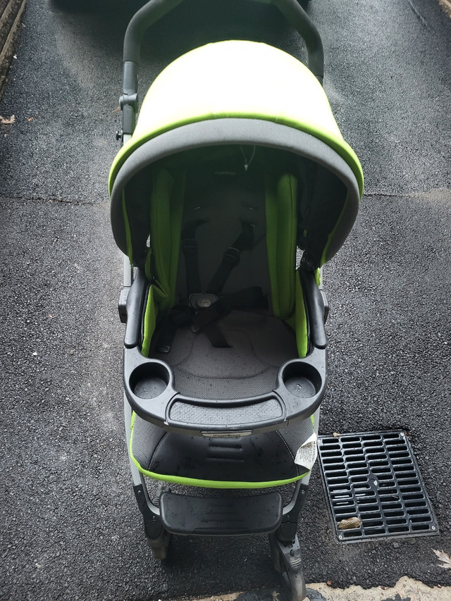 Poussette Peg Perego dans Poussettes, porte-bébés et sièges d'auto  à Ville de Montréal - Image 4
