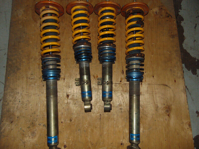 99 00 01 02 NISSAN SKYLINE R34 GT-R ADJUSTABLE COILOVERS SHOCKS dans Autres pièces et accessoires  à Ouest de l’Île