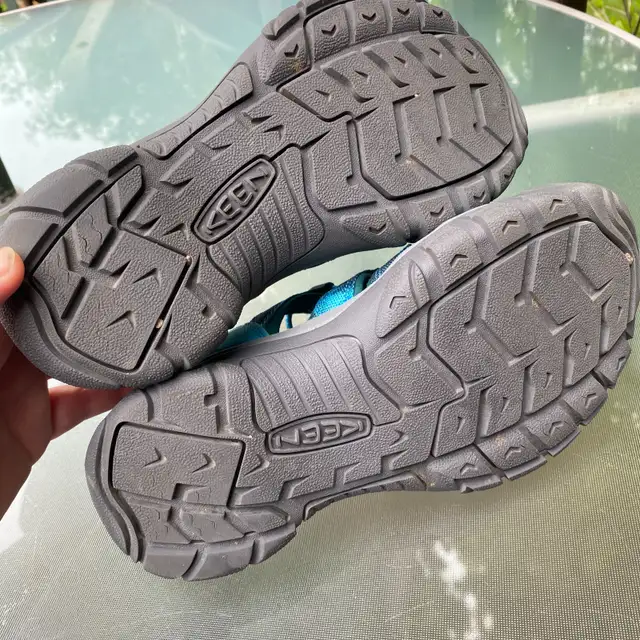 Keen Sandals Women's 7 {like new} in Women's - Shoes in Brantford - Image 6