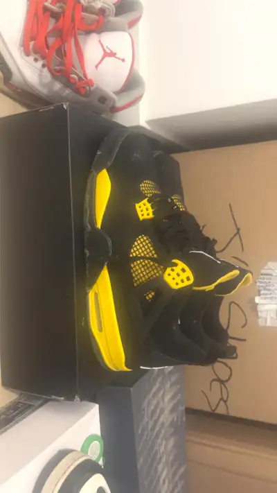 Jordan 4 thunder, Size 13 , View more