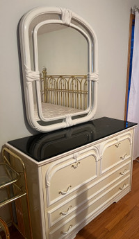 Bedroom Dresser 4 drawer with mirror 